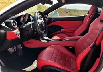 Ferrari California 2017 Ferrari California Ferrari California 3.9 Benzyna 560KM, zdjęcie 28