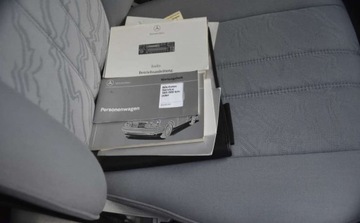 Mercedes Klasa E W210 Sedan 2.3 150KM 1996 Mercedes-Benz Klasa E Mercedes-Benz Klasa E 230 Classic 2.3 Benzyna 150KM, zdjęcie 32