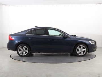 Volvo S60 II Sedan Facelifting 2.0 T5 DRIVE-E 245KM 2015 Volvo S60 T5, Automat, Skóra, Klima, Klimatronic, zdjęcie 5