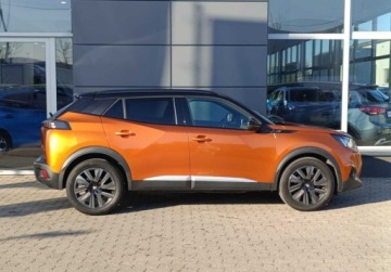 Peugeot 2008 II SUV 1.2 PureTech 155KM 2022 Peugeot 2008 1.2 PB 155KM EAT8 GT Pack FVMARZA Salon PL Serwis ASO Gwaranc, zdjęcie 4