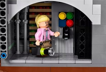 LEGO BRICKS 75936 МИР ЮРСКОГО ПЕРИОДА НАПАДЕНИЕ ТИРАННОЗАВРА