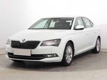 Skoda Superb III Liftback 1.4 TSI 125KM 2016 Skoda Superb 1.4 TSI, Salon Polska, Xenon, zdjęcie 1