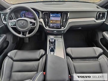 Volvo S60 III Sedan Facelifting 2.0 B5 250KM 2024 Volvo S60 S60 B5B AWD, BLIS, Aktywny Tempomat, Fa, zdjęcie 14