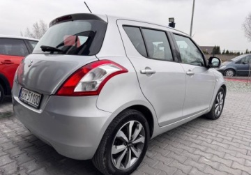 Suzuki Swift V Hatchback 5d 1.3 DDiS 75KM 2013 Suzuki Swift Auto wyglada i jezdzi jak nowenavialu 16 1.2 Diesel 75KM, zdjęcie 9