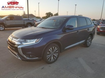 Mitsubishi Outlander III 2020 Mitsubishi Outlander SE 2020 2.4l 2.4 Benzyna 166KM