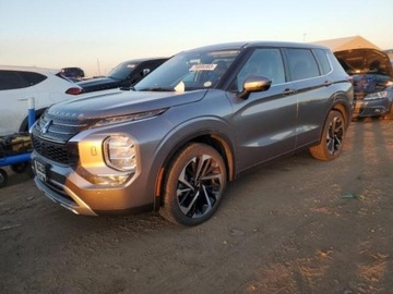 Mitsubishi Outlander III 2022 Mitsubishi Outlander Mitsubishi Outlander SE S-AWC, od ubezpieczalni po gr, zdjęcie 2