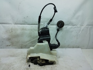 VW PASSAT B5 ЗАМОК ПЕРЕДНЕЙ СПРАВА