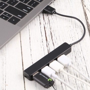 T-111 USB-C / Type-C to 4 USB Ports HUB Black