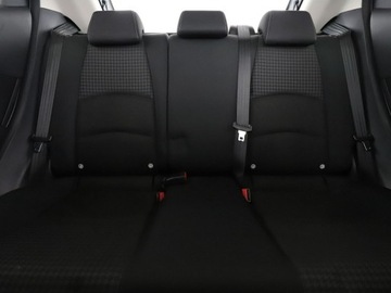 Mazda 2 III Hatchback 5d 1.5 SKYACTIV-G 75KM 2019 Mazda 2 1.5 Takumi Klimatronik Tempomat Grzane, zdjęcie 17