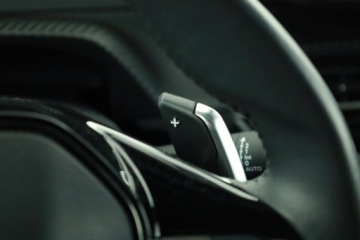 Peugeot 2008 II SUV 1.2 PureTech 130KM 2023 Peugeot 2008 1.2 PureTech, Salon Polska, zdjęcie 17