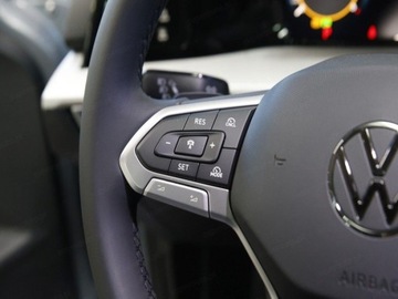 Volkswagen Golf VIII 2025 Volkswagen Golf Life 1.5 eTSI mHEV DSG 150KM, zdjęcie 6