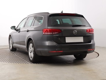 Volkswagen Passat B8 Variant 2.0 TDI BlueMotion SCR 150KM 2017 VW Passat 2.0 TDI, Salon Polska, Automat, VAT 23%, zdjęcie 3