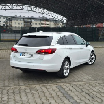 Opel Astra J GTC 1.4 Turbo ECOTEC 140KM 2016 Opel Astra K 1.4 Turbo Cosmo, zdjęcie 14