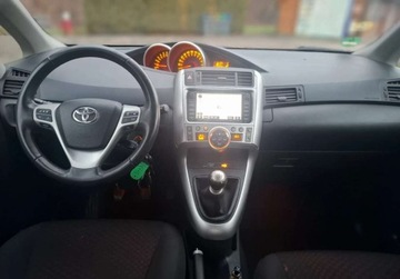 Toyota Verso Minivan 1.8 Valvematic 147KM 2010 Toyota Verso 147 Tys km 1.8 Benzyna 147KM, zdjęcie 9
