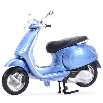 Maisto 1:18 1968 Piaggio Vespa Static Die Cast