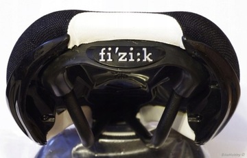 Fizik Flash Черно -белое вспышки седло BMX грязь, новый