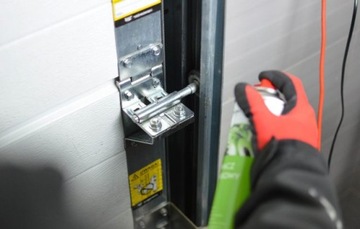 ЭКОХИМИЧЕСКИЙ КОМПЛЕКТ ДЛЯ ОБСЛУЖИВАНИЯ СМАЗКИ ДЛЯ ВОРОТ, НОВЫЙ