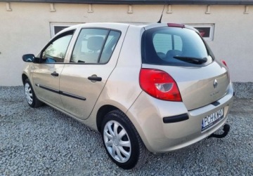 Renault Clio III Hatchback 5d 1.2 i 16V 75KM 2006 Renault Clio 1.2 Benzyna ZADBANA Oszczedna NIEZAWODNA 2006r Serwis 1.1, zdjęcie 4