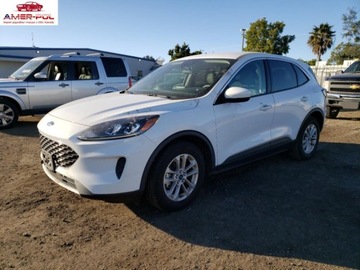 Ford Escape III 2020 Ford Escape FORD ESCAPE SE, 2020r., 1.5L