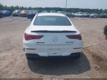 Mercedes CLA C118/X118 2022 Mercedes-Benz CLA 35 AMG 4Matic 2022 2.0l 2.0 Benzyna 302KM, zdjęcie 4