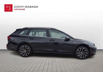 Volkswagen Golf VIII Variant 2.0 TDI 115KM 2021 Volkswagen Golf SalonPL 2.0TDI 115KM Style LED Plus Alu17 Masaz Pakiety AC, zdjęcie 5