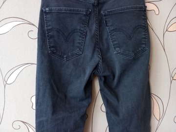 LEVIS-SUPER SPODNIE 24/30 Y1