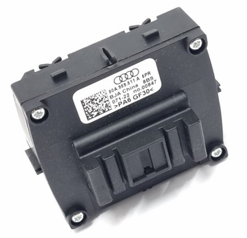 80A959511A PŘEPÍNAČ HÁK AUDI Q5 FY