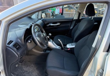 Toyota Auris I Hatchback 1.4 i 16V VVT-i 97KM 2007 Toyota Auris 1.4 Benzyna 97KM, zdjęcie 11