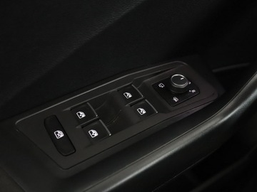 Volkswagen T-Roc I SUV 1.5 TSI ACT 150KM 2018 Volkswagen T-Roc full LED navi klima auto virtual, zdjęcie 36