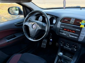 Fiat Bravo II Hatchback 5d 1.9 TD MultiJet 120KM 2007 Fiat Bravo II 1,9 Multi Jet Rocznik 2007 Klima, zdjęcie 9