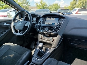Ford Focus III RS 2.3 EcoBoost 350KM 2017 FORD FOCUS III 2.3 RS 2.3L 350KM, 4x4, Manual, Dokumentacja Recaro, zdjęcie 14