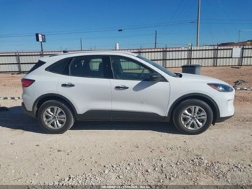 Ford Escape III 2022 Ford Escape ESCAPE S 1.5 Benzyna 181KM, zdjęcie 7