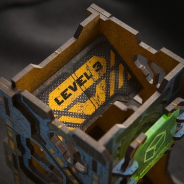 Q-Workshop Dice Tower — Технология (красочная)