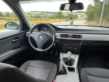 BMW Seria 3 E90-91-92-93 Limuzyna E90 320d 163KM 2005 BMW 320 D E90 Zarejestrowany 2.0 163 KM, zdjęcie 8
