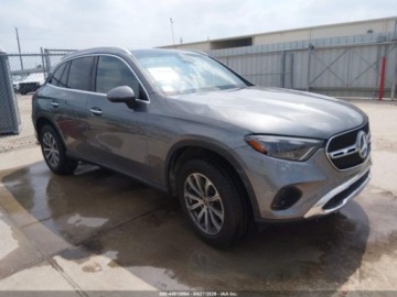 Mercedes GLC C254/X254 2023 Mercedes-Benz GLC 300 4Matic 2023 2.0 Benzyna 255KM, zdjęcie 6