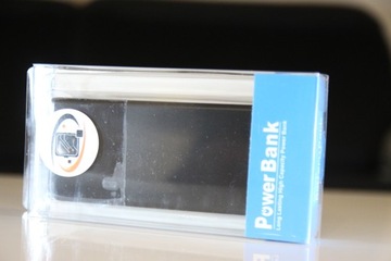 Мощный черный аккумулятор Powerbank 50000 мАч, 3xUSB, ЖК-фонарик