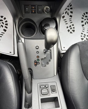 Toyota RAV4 III MPV Facelifting 2.0 Valvematic 158KM 2011 Toyota RAV4 Automat, 4x4, salon Polska, serwis ASO do konca 2.0 Benzyna, zdjęcie 7
