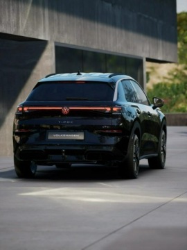 Volkswagen T-Roc I SUV Facelifting 1.5 TSI ACT 150KM 2026 Volkswagen T-Roc Wersja R-Line 1.5 eTSI 150 KM DSG, zdjęcie 10