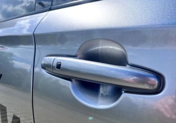 Suzuki Swift VI Hatchback Facelifting 1.2 DualJet SHVS 83KM 2024 Suzuki Swift Premium Plus 1.2 mild Hybrid 5MT Srebrny Auto demonstracyjne, zdjęcie 9