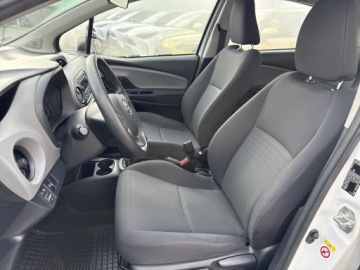 Toyota Yaris III Hatchback 5d Facelifting 2017 1.0 VVT-i 72KM 2019 Toyota Yaris 1.0 Active EU6 III (2011-2019) 1.0 Ac, zdjęcie 12