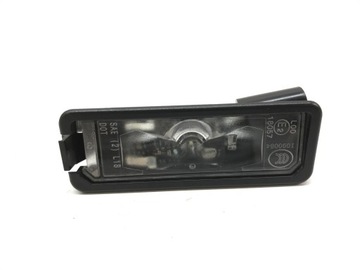 LAMPKA TABLICY REJESTRACYJNEJ VW AUDI 3G5943021