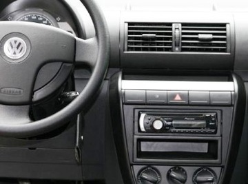 VW FOX 2005-2011 ZASLEPKA-SCHOWEK POD RÁDIO 1DIN 61942