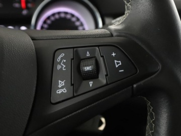 Opel Astra K Hatchback 5d 1.4 Turbo 125KM 2019 Opel Astra Navi, PDC, Bluetooth, zdjęcie 27