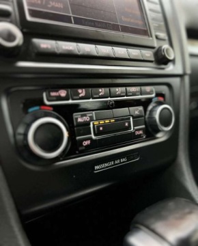 Volkswagen Golf VI Hatchback 5d 1.4 TSI 122KM 2009 Volkswagen Golf AUTOMAT DSG Hak Niski przebieg Warszawa 1.4 Benzyna 122KM, zdjęcie 20