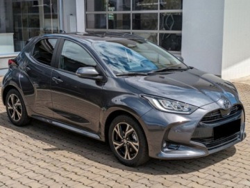 Toyota Yaris IV Hatchback Facelifting 1.5 Hybrid Dynamic Force 116KM 2026 Style 1.5 hybrid 116KM | Podgrzewane fotele!, zdjęcie 2
