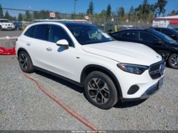 Mercedes GLC C254/X254 2025 Mercedes-Benz GLC 2025 MERCEDES-BENZ GLC 350E 4MATIC 2.0 Hybryda 201KM, zdjęcie 1