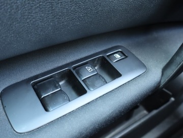 Nissan Qashqai I Crossover Facelifting  1.5 dCi 110KM 2012 Nissan Qashqai 1.5 dCi, Klima, Tempomat, zdjęcie 12