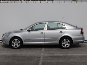 Skoda Octavia II Kombi 1.4 TSI 122KM 2009 Skoda Octavia 1.4 TSI, Salon Polska, Klima, zdjęcie 2