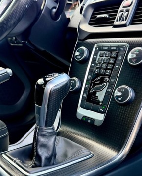 Volvo V40 II Cross Country Facelifting 2.0 T4 190KM 2018 Volvo V40 T4 R-DESIGN 190KM alcantara FULL LED bezwypadkowy 1 wlasciciel F, zdjęcie 32