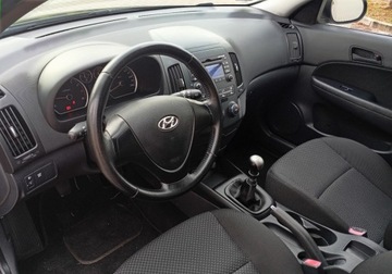Hyundai i30 I CW Facelifting 1.4 DOHC 109KM 2010 Hyundai i30 Zarejestrowany w Polsce - benzyna - 1,4 - 109 KM 1.4 Benzyna, zdjęcie 18